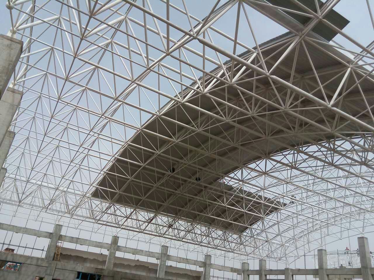 儋州青岛一汽网架